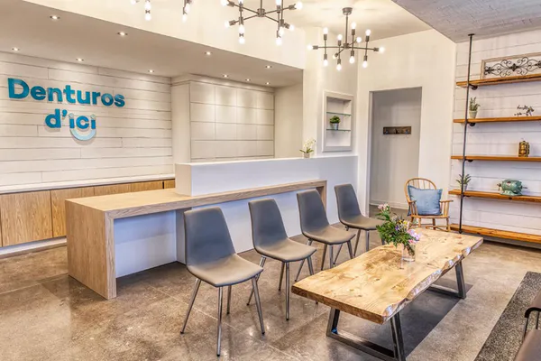 Denturos d'ici - Denturologiste Chicoutimi